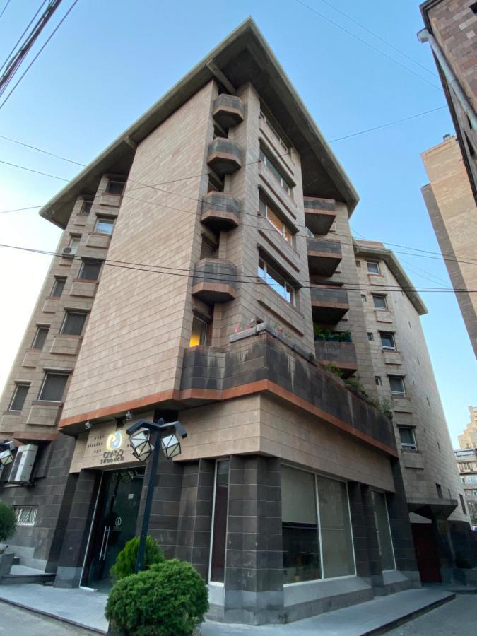 Comfortable Apartment In Center Jereván Kültér fotó