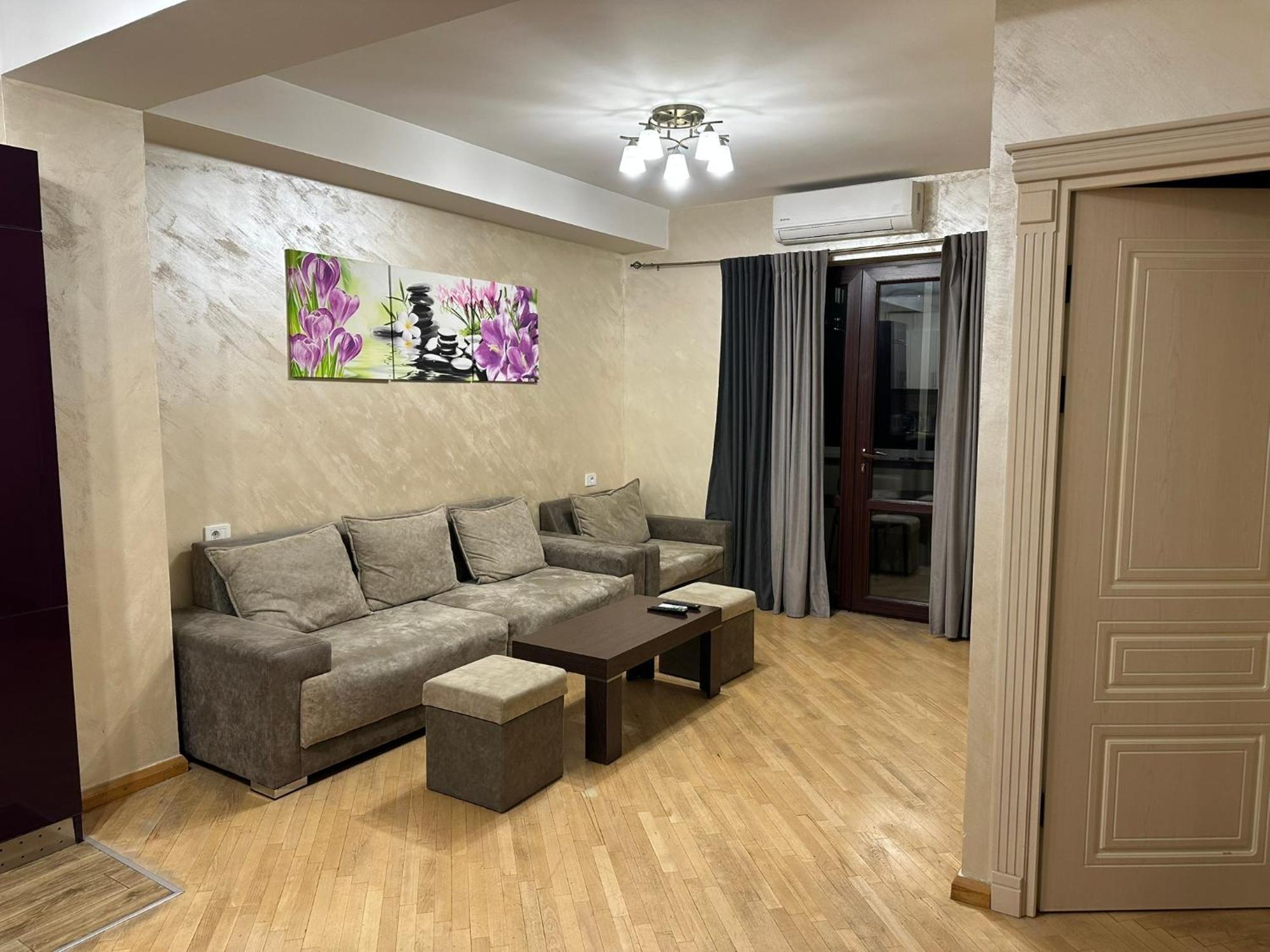 Comfortable Apartment In Center Jereván Kültér fotó