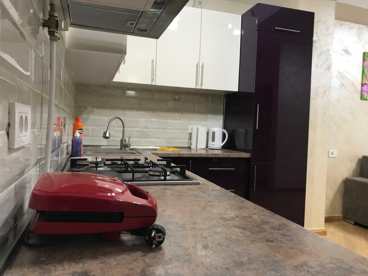 Comfortable Apartment In Center Jereván Kültér fotó